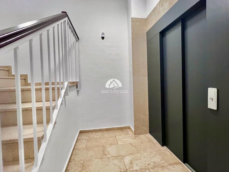 Apartment for Sale in El Acequion - Los Náufragos Torrevieja, Alicante 20