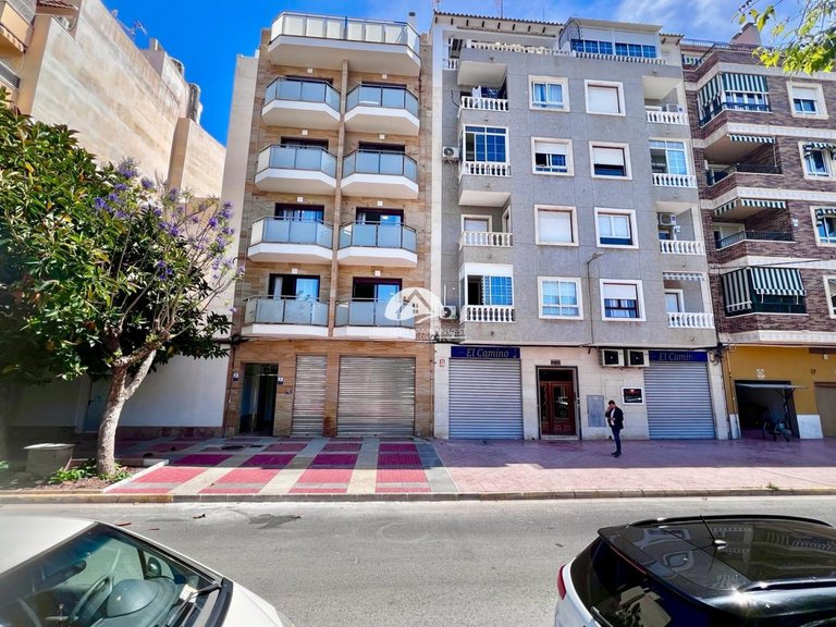 Apartment for Sale in El Acequion - Los Náufragos Torrevieja, Alicante 21