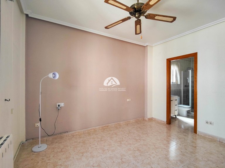 Villa for Sale in Bigastro Bigastro, Alicante 42
