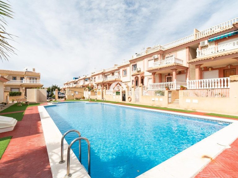 Town House for Sale in Playa Flamenca Orihuela Costa, Alicante 4