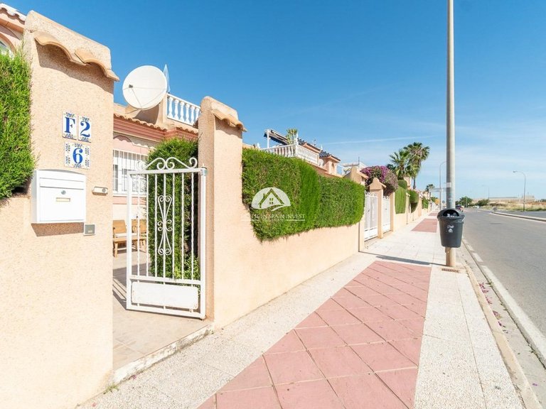 Town House for Sale in Playa Flamenca Orihuela Costa, Alicante 6
