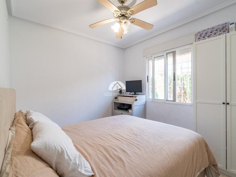 Town House for Sale in Playa Flamenca Orihuela Costa, Alicante 20