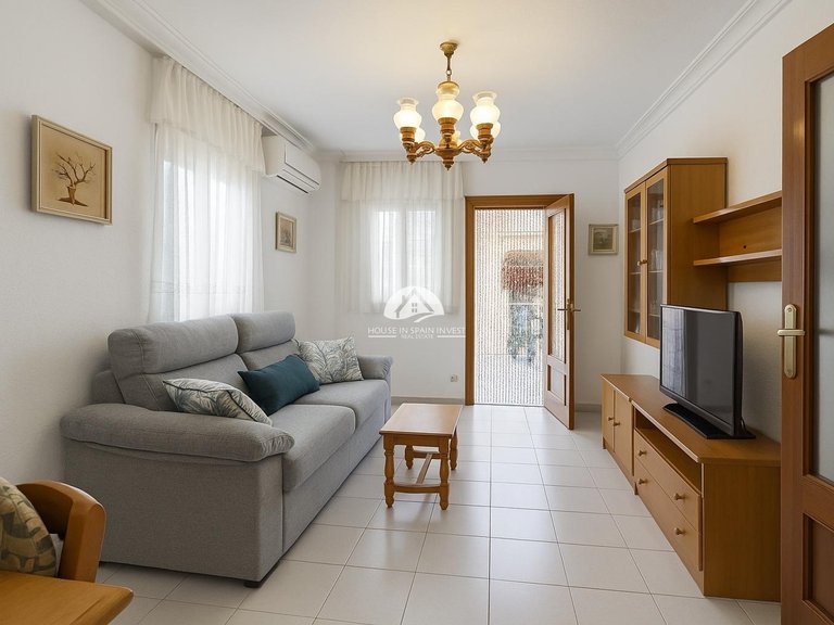 Apartment for Sale in El Acequion - Los Náufragos Torrevieja, Alicante 1