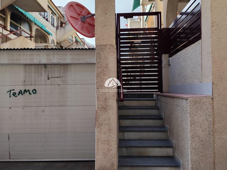 Apartment for Sale in El Acequion - Los Náufragos Torrevieja, Alicante 18