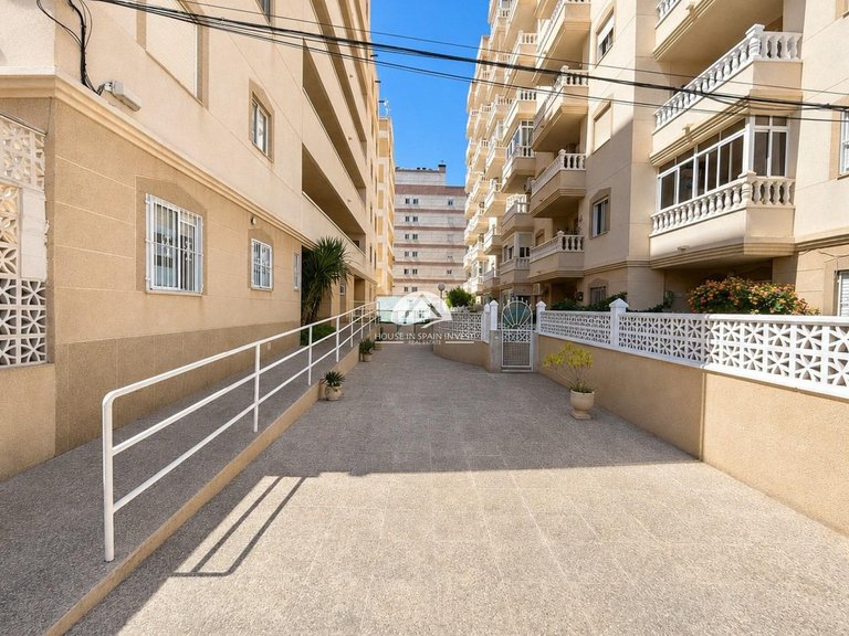 Apartment for Sale in Nueva Torrevieja Torrevieja, Alicante 15