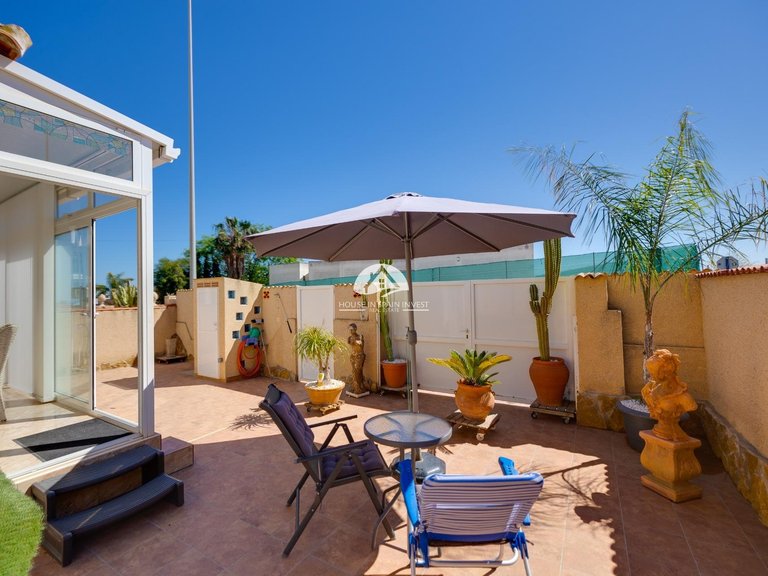 Villa for Sale in Lomas de Cabo Roig Orihuela Costa, Alicante 2