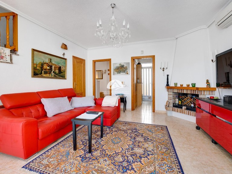 Villa for Sale in Lomas de Cabo Roig Orihuela Costa, Alicante 7