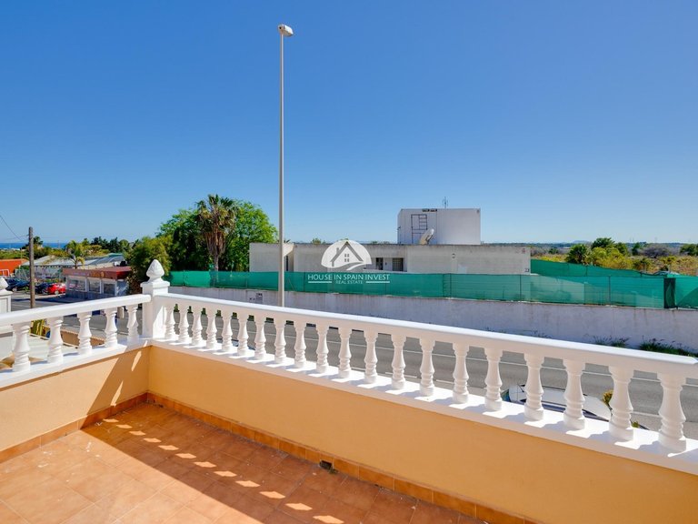 Villa for Sale in Lomas de Cabo Roig Orihuela Costa, Alicante 22