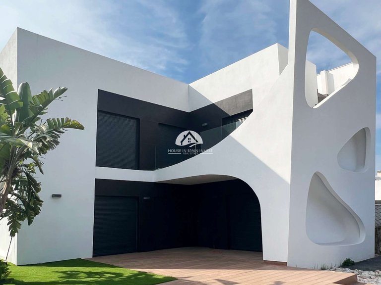 Villa for Sale in Ciudad Quesada Rojales - Ciudad Quesada, Alicante 17