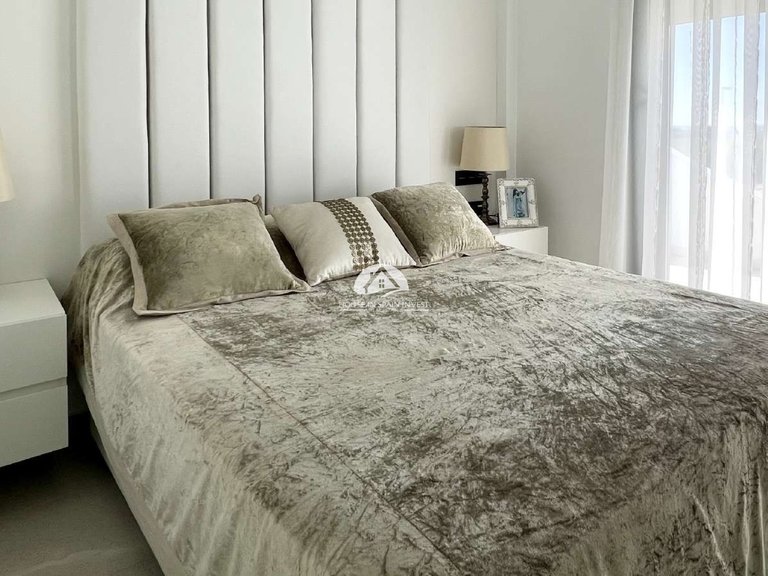 Villa for Sale in Ciudad Quesada Rojales - Ciudad Quesada, Alicante 39