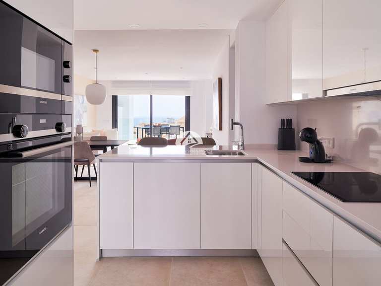 Apartment for Sale in Spain Fuengirola, Malaga 11