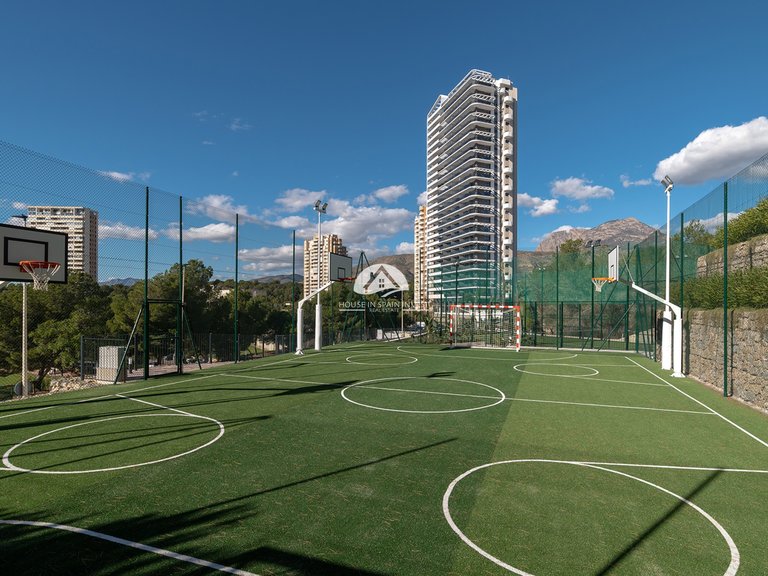 Apartment for Sale in Spain Benidorm, Alicante 31