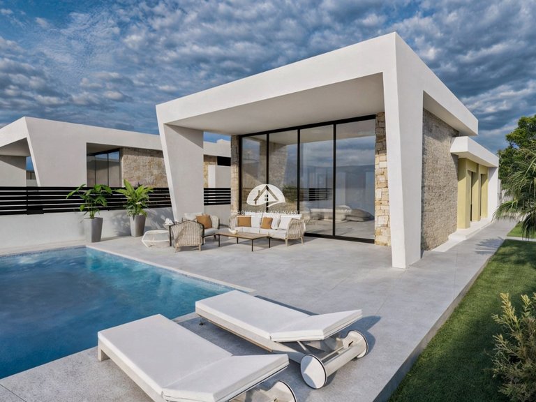 Villa for Sale in Torrevieja Torrevieja, Alicante 1