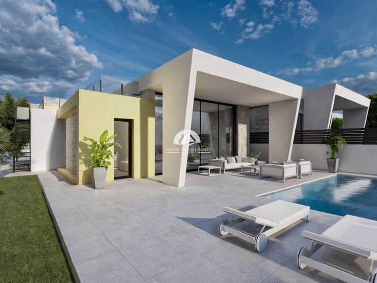 Villa for Sale in Torrevieja Torrevieja, Alicante 2