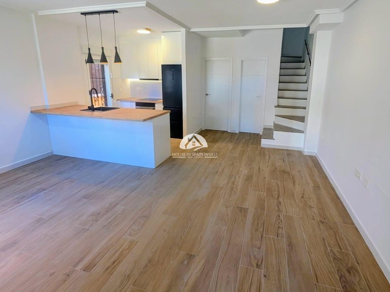 Villa for Sale in Los Altos Orihuela Costa, Alicante 5
