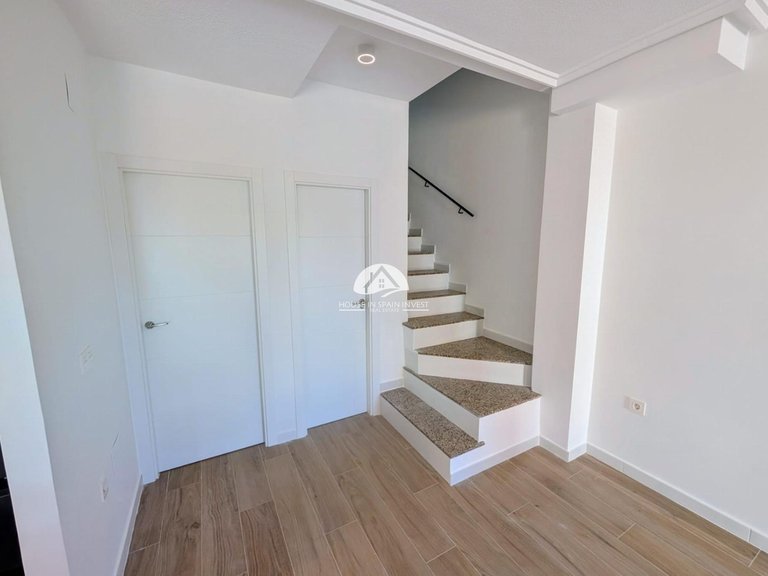Villa for Sale in Los Altos Orihuela Costa, Alicante 13