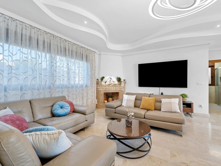 Villa for Sale in Dehesa de Campoamor Orihuela Costa, Alicante 13