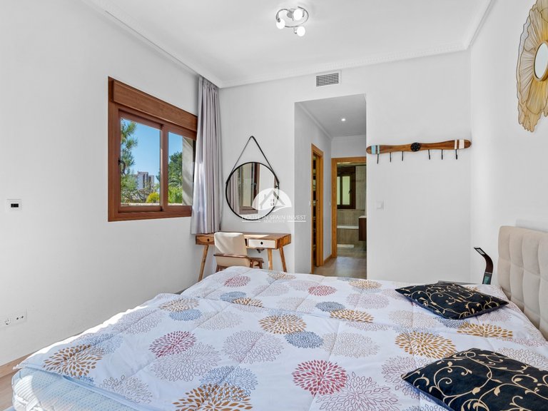 Villa for Sale in Dehesa de Campoamor Orihuela Costa, Alicante 25