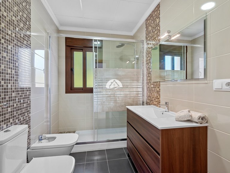 Villa for Sale in Dehesa de Campoamor Orihuela Costa, Alicante 33