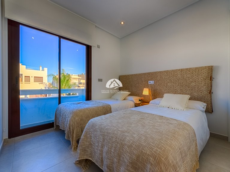 Town House for Sale in Pilar de la Horadada Pilar De La Horadada, Alicante 24