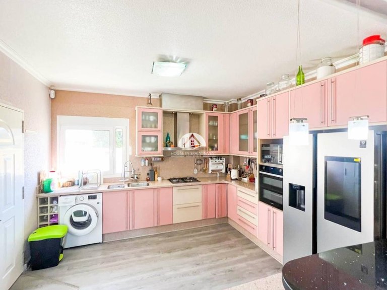 Villa for Sale in Ciudad Quesada Rojales - Ciudad Quesada, Alicante 6