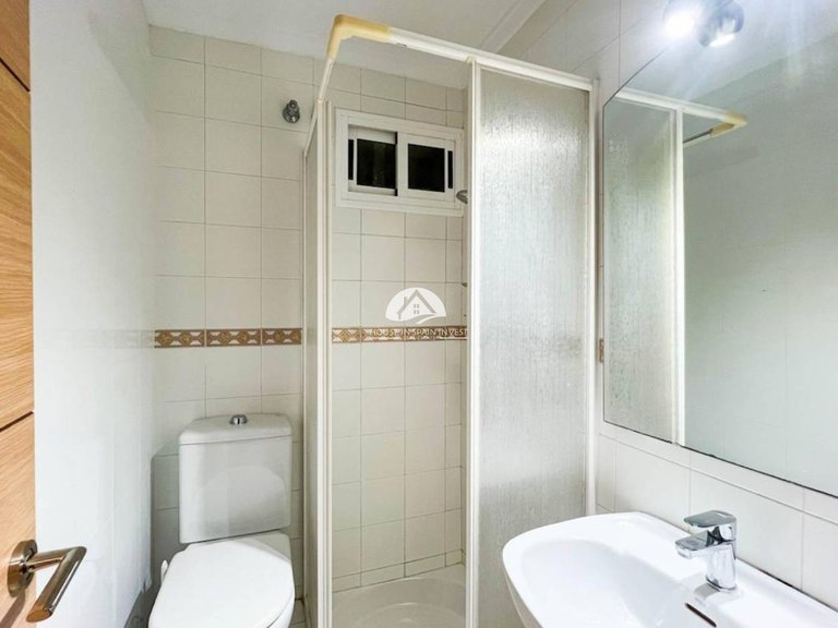 Villa for Sale in Ciudad Quesada Rojales - Ciudad Quesada, Alicante 11