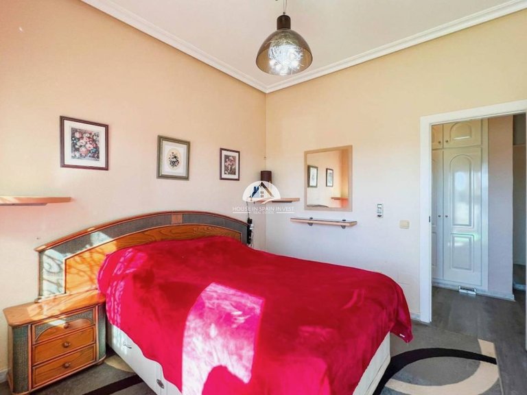 Villa for Sale in Ciudad Quesada Rojales - Ciudad Quesada, Alicante 12