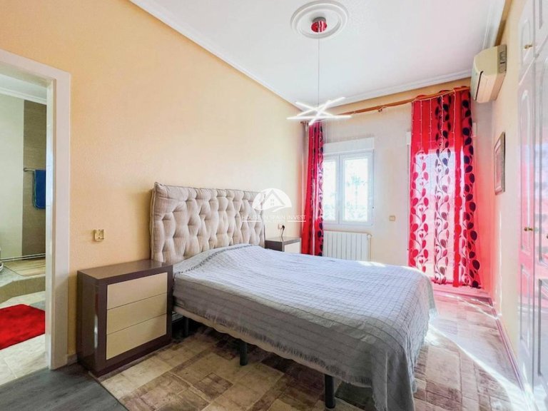 Villa for Sale in Ciudad Quesada Rojales - Ciudad Quesada, Alicante 13
