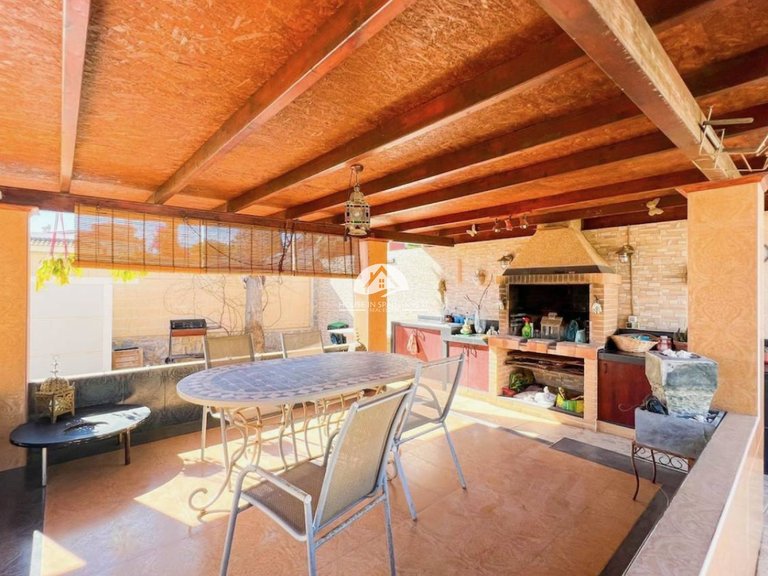 Villa for Sale in Ciudad Quesada Rojales - Ciudad Quesada, Alicante 23