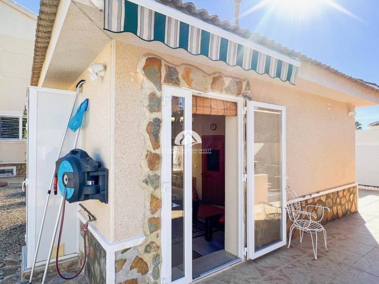 Villa for Sale in Ciudad Quesada Rojales - Ciudad Quesada, Alicante 25