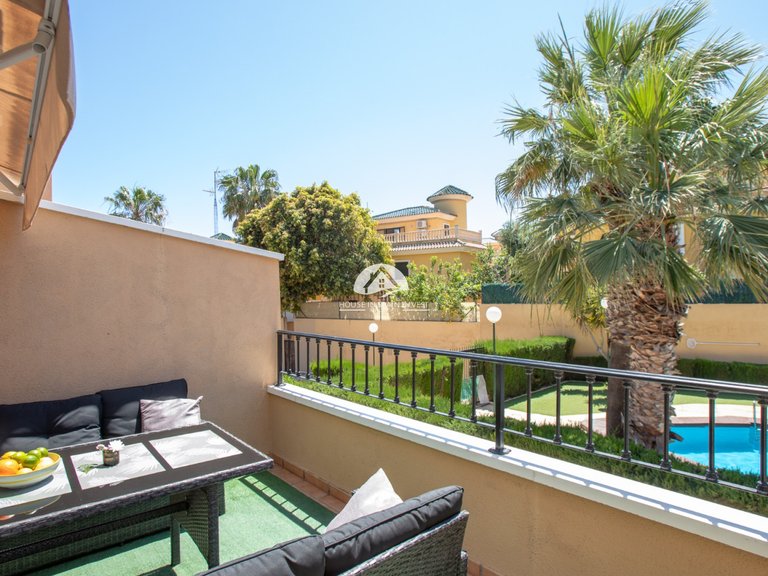 Apartment for Sale in Villamartín - Las Filipinas Orihuela Costa, Alicante 1