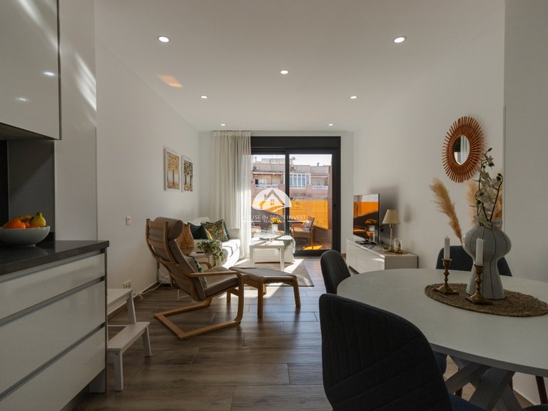 Apartment for Sale in Torrevieja Torrevieja, Alicante 4
