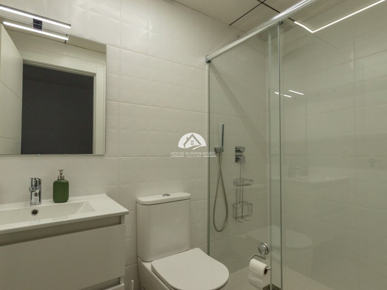 Apartment for Sale in Torrevieja Torrevieja, Alicante 11