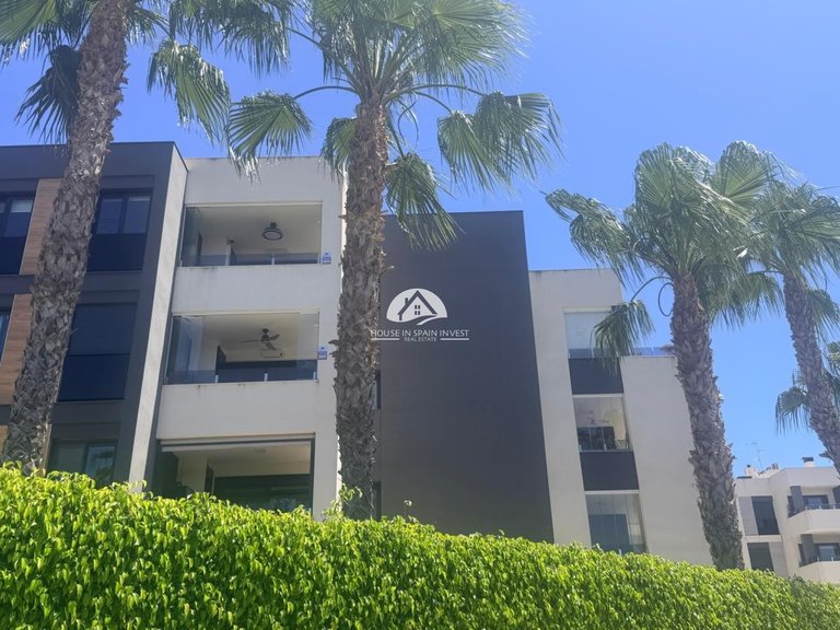 Penthouse for Sale in Los Altos Torrevieja, Alicante 2