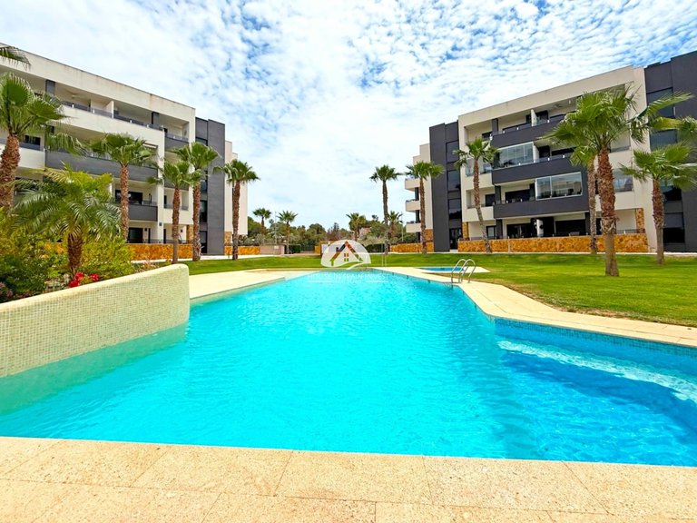 Apartment for Sale in Los Altos Orihuela Costa, Alicante 14