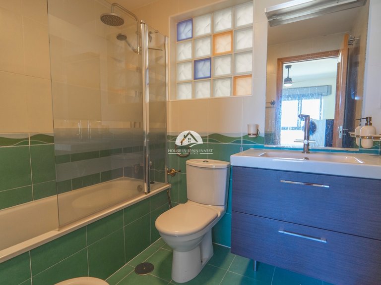 Apartment for Sale in Puerto Deportivo Guardamar Del Segura, Alicante 18