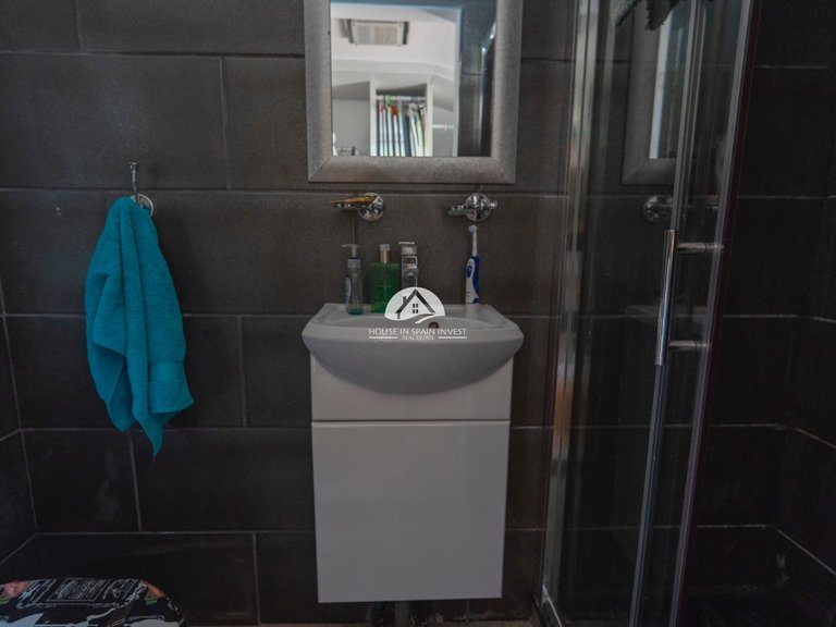 Villa for Sale in Heredades Las Heredades, Alicante 50
