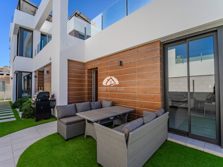 Villa for Sale in Benijofar Benijofar, Alicante 2
