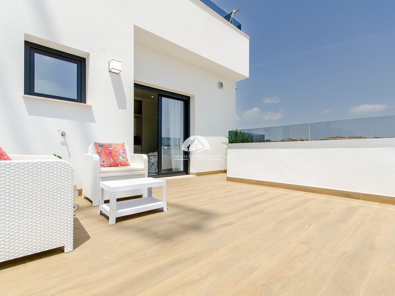 Villa for Sale in Vistabella Vistabella Golf, Alicante 20