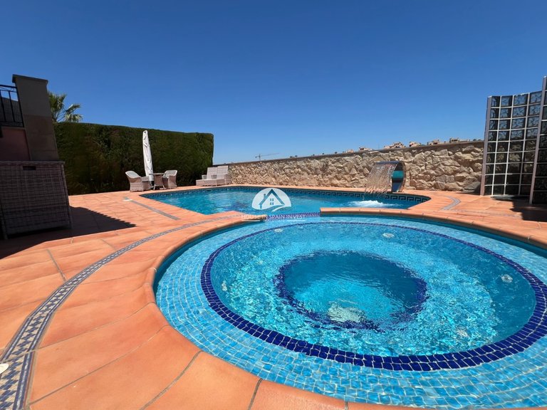 Villa for Sale in Algorfa - La Finca Golf Algorfa - La Finca Golf, Alicante 2
