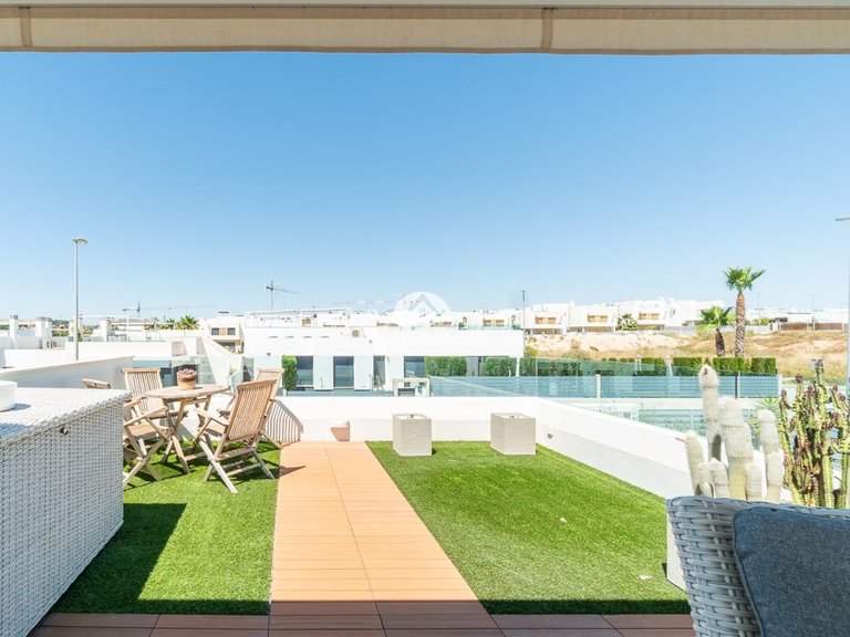 Town House for Sale in Vistabella Vistabella Golf, Alicante 14