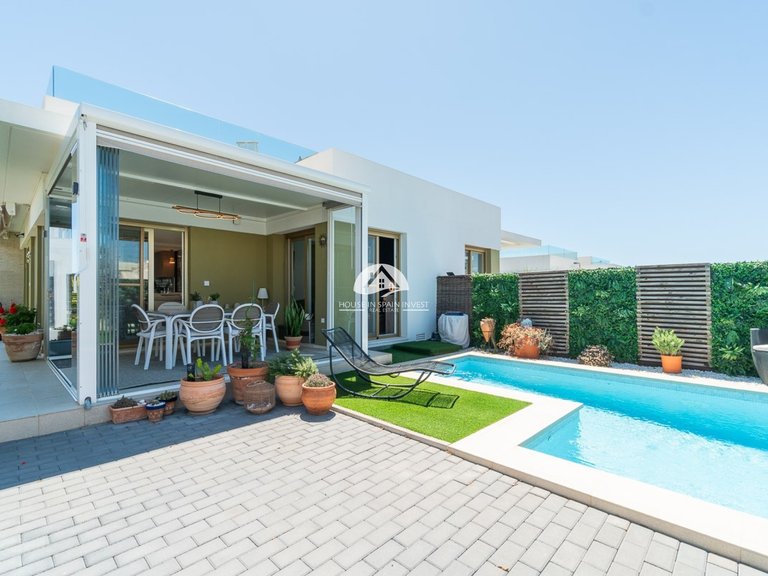 Town House for Sale in Vistabella Vistabella Golf, Alicante 48