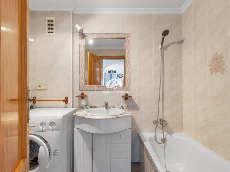 Apartment for Sale in El moncayo Guardamar Del Segura, Alicante 21