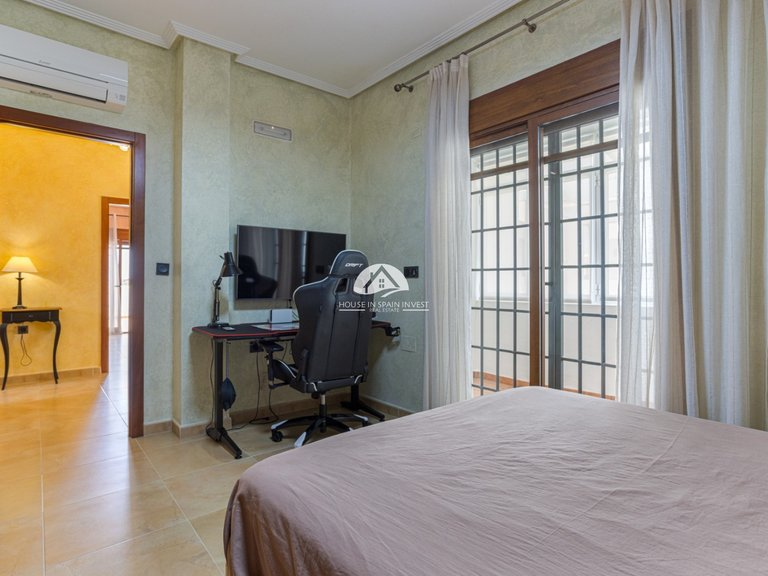 Villa for Sale in Los Montesinos Los Montesinos, Alicante 19