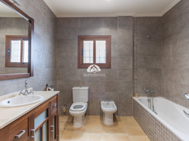 Villa for Sale in Los Montesinos Los Montesinos, Alicante 24