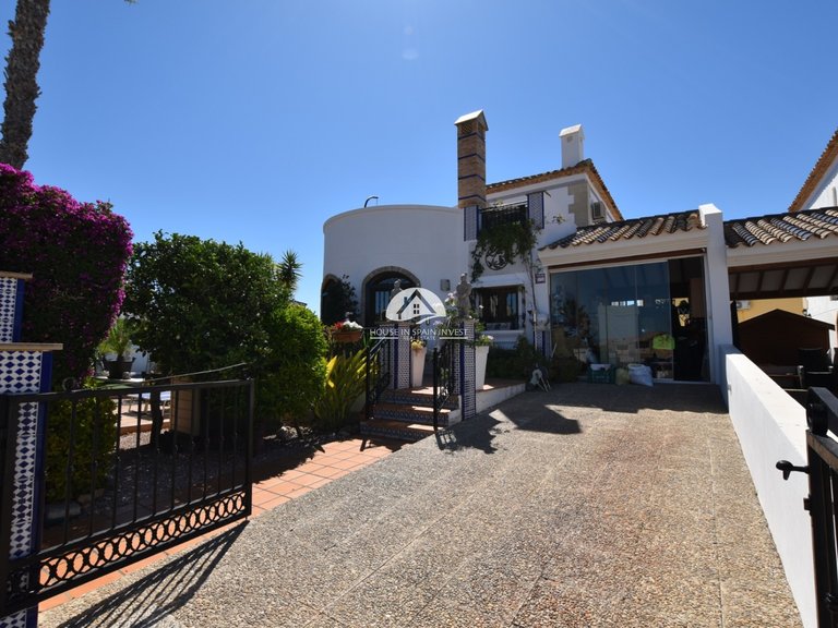 Villa for Sale in Algorfa - La Finca Golf Algorfa - La Finca Golf, Alicante 2