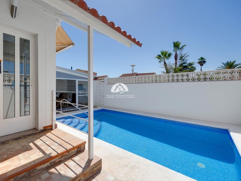 Villa for Sale in La Marina San Fulgencio, Alicante 10