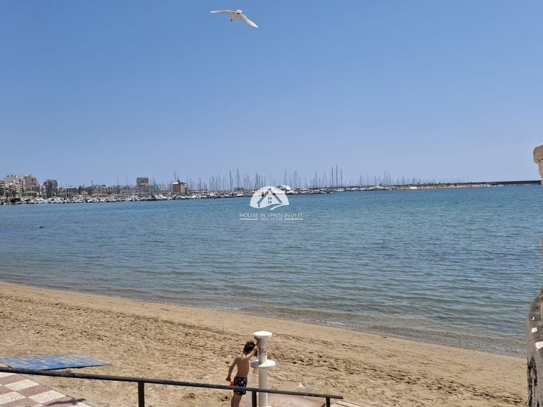 Apartment for Sale in El Acequion - Los Náufragos Torrevieja, Alicante 4