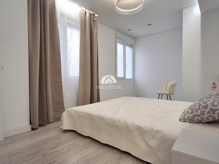 Apartment for Sale in El Acequion - Los Náufragos Torrevieja, Alicante 13