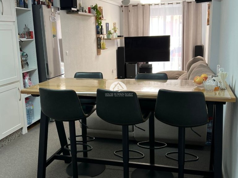 Apartment for Sale in Playa de los Locos Torrevieja, Alicante 4